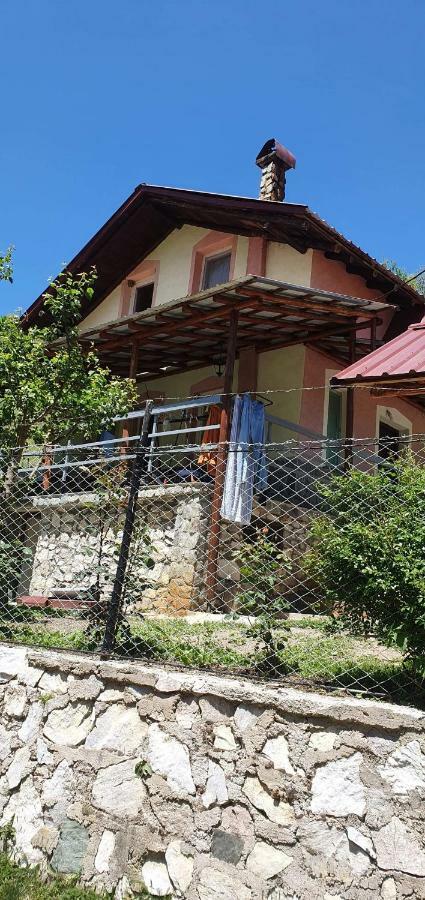 Villa Vrben Ngoại thất bức ảnh