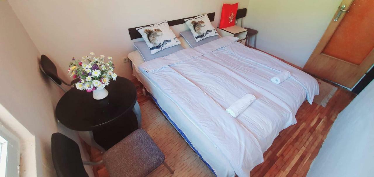 Villa Vrben Ngoại thất bức ảnh